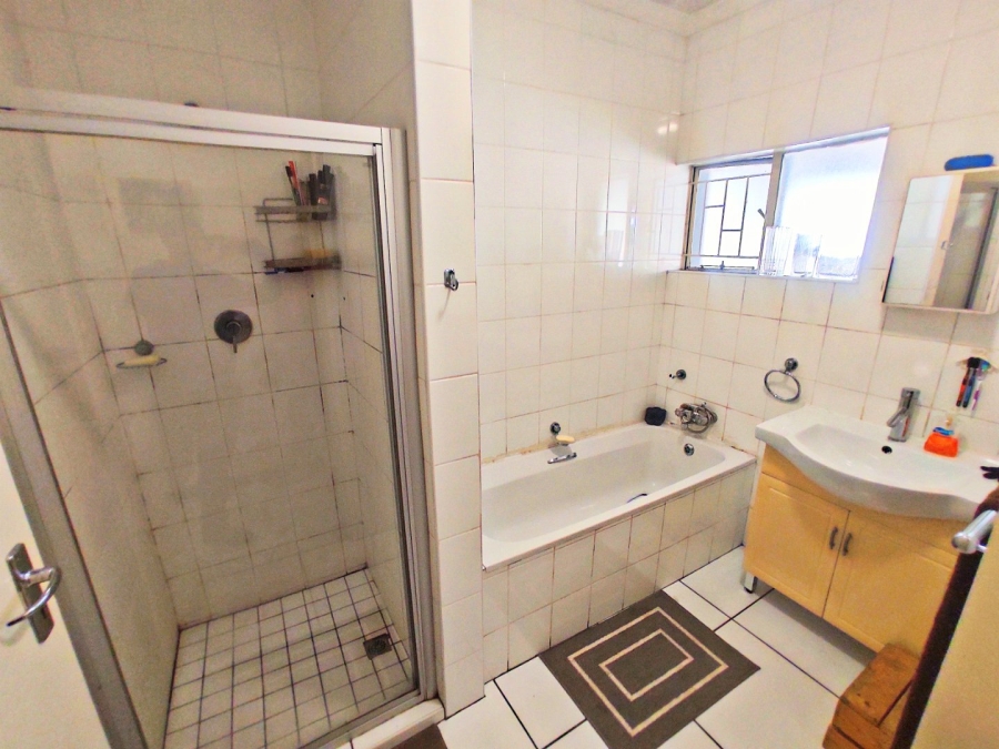 5 Bedroom Property for Sale in Sasolburg Ext 4 Free State